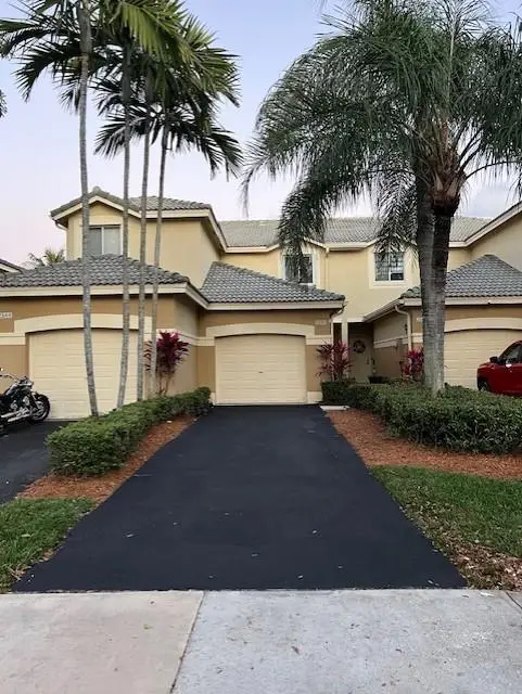 2560 Cordoba Bnd #2560, Weston, FL 33327 - Image #2