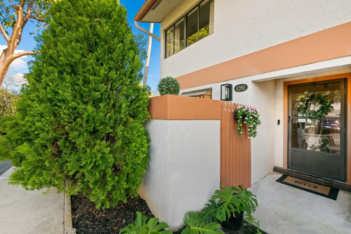4260 SW 70th Ter #4260, Davie, FL 33314 - Image #1