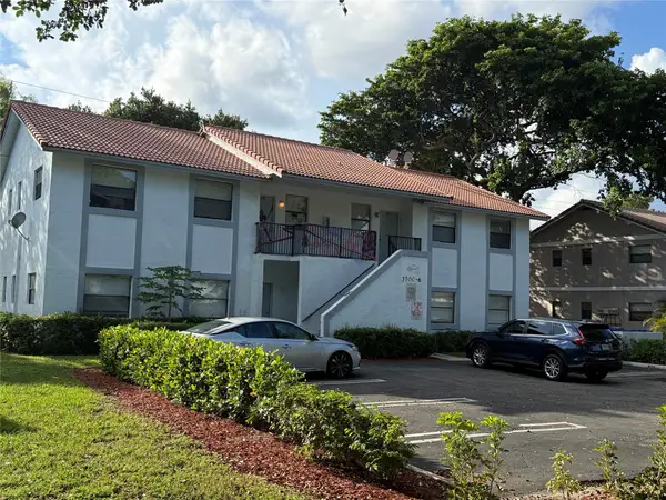 3700 NW 116th Ter, Coral Springs, FL 33065