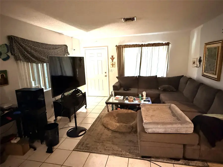 401 SE 1st Ave, Pompano Beach, FL 33060 - Image #3