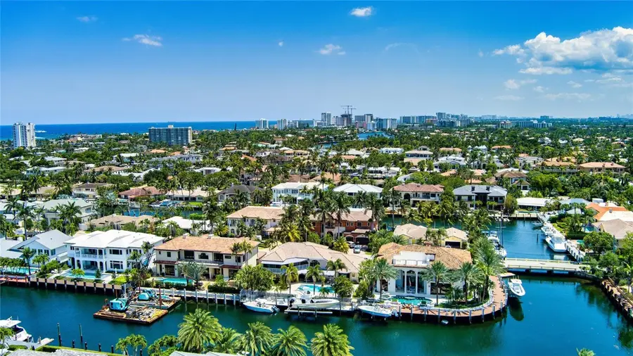 2325 NE 28th Street, Lighthouse Point, FL 33064 - Image #2