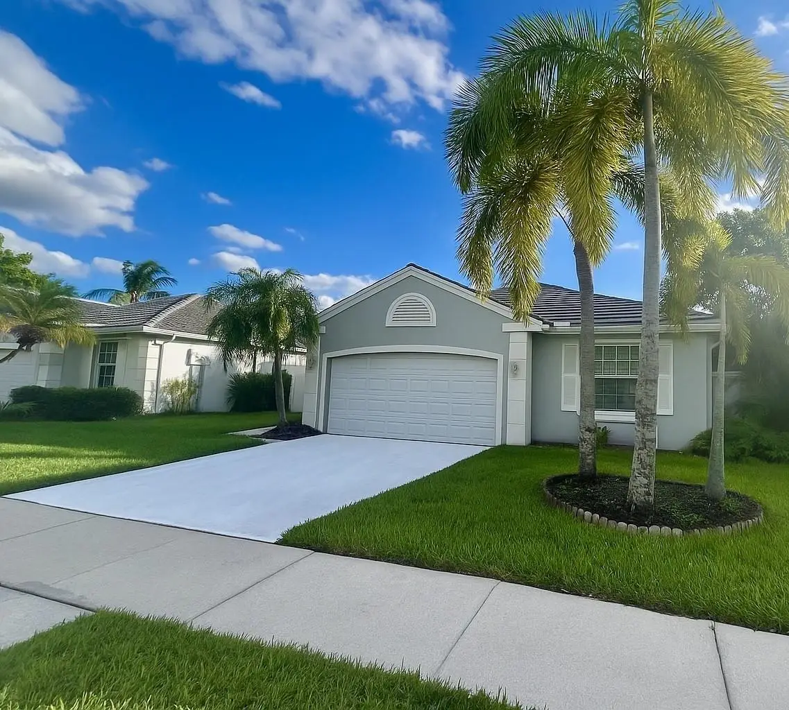 17434 NW 11th St, Pembroke Pines, FL 33029 - Image #1