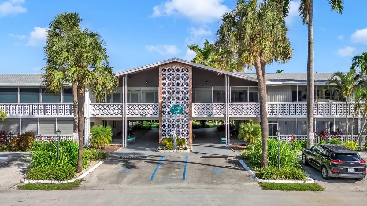 2151 NE 42nd Court #204, Lighthouse Point, FL 33064 - Image #1