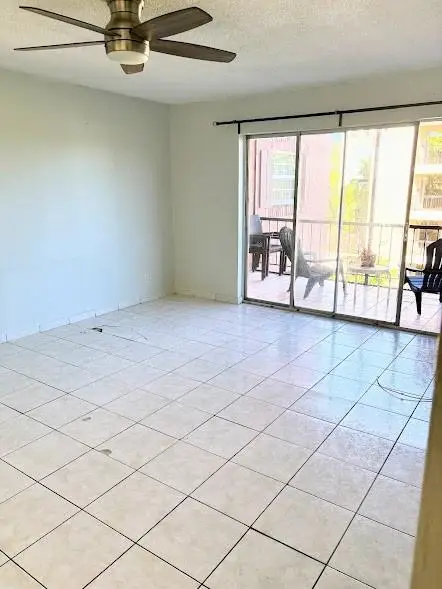 660 Tennis Club Dr #306, Fort Lauderdale, FL 33311 - Image #3