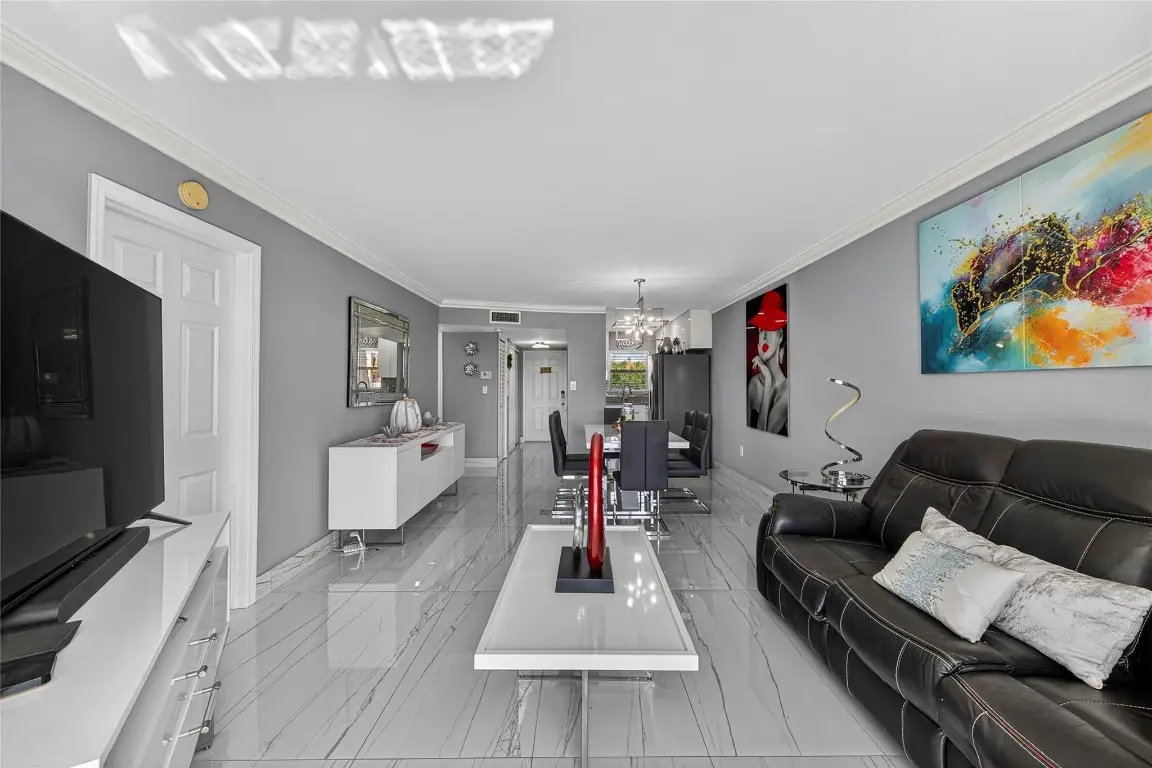 2741 N Pine Island Road #302, Sunrise, FL 33322 - Image #1