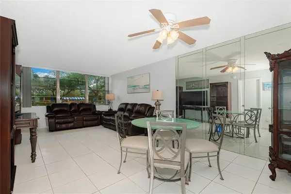 1300 Saint Charles Pl # L20 Pembroke Pines #L20, Pembroke Pines, FL 33026