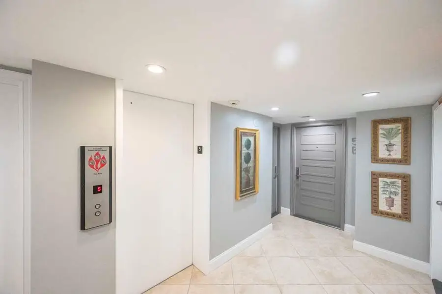 2800 E Sunrise Blvd #5B, Fort Lauderdale, FL 33304 - Image #2