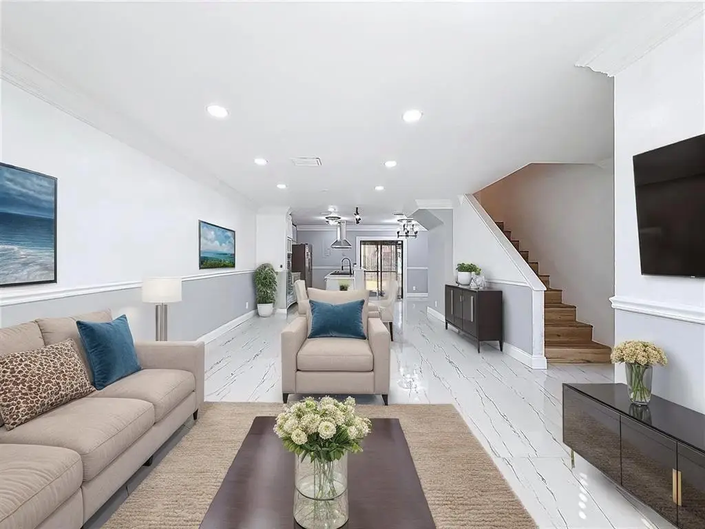 613 NW 47th St, Deerfield Beach, FL 33064 - Image #1