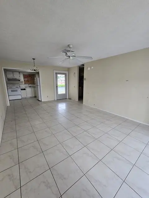 2950 E Crosley Drive #I, West Palm Beach, FL 33415 - Image #3