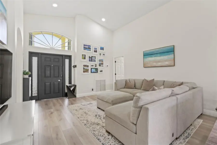 9458 Verona Lakes Blvd, Boynton Beach, FL 33472 - Image #2