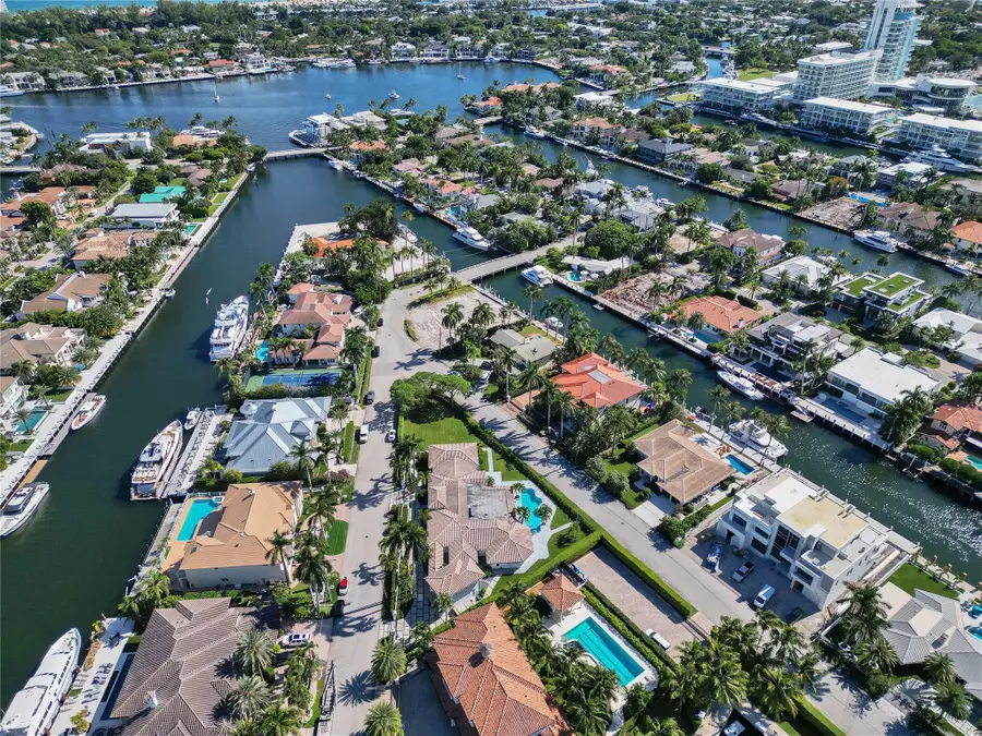 2520 Laguna Ter, Fort Lauderdale, FL 33316 - Image #2