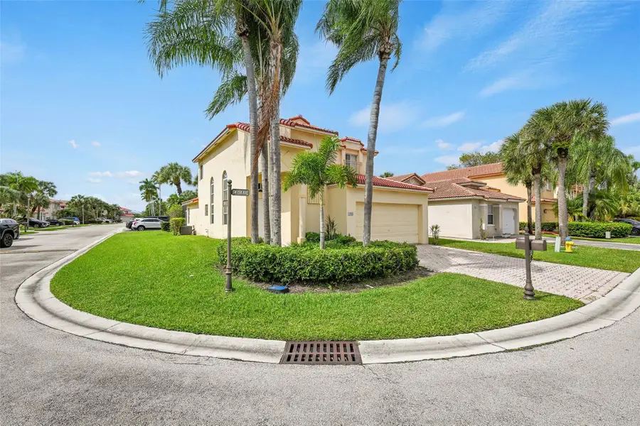 1688 SW 158th Ave, Pembroke Pines, FL 33027 - Image #2