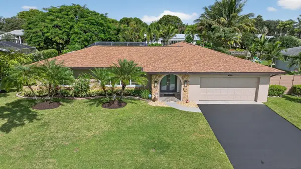 7337 SW 9th Ct, Plantation, FL 33317