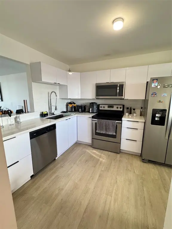 1770 NE 191st Street #816, Miami, FL 33179 - Image #1