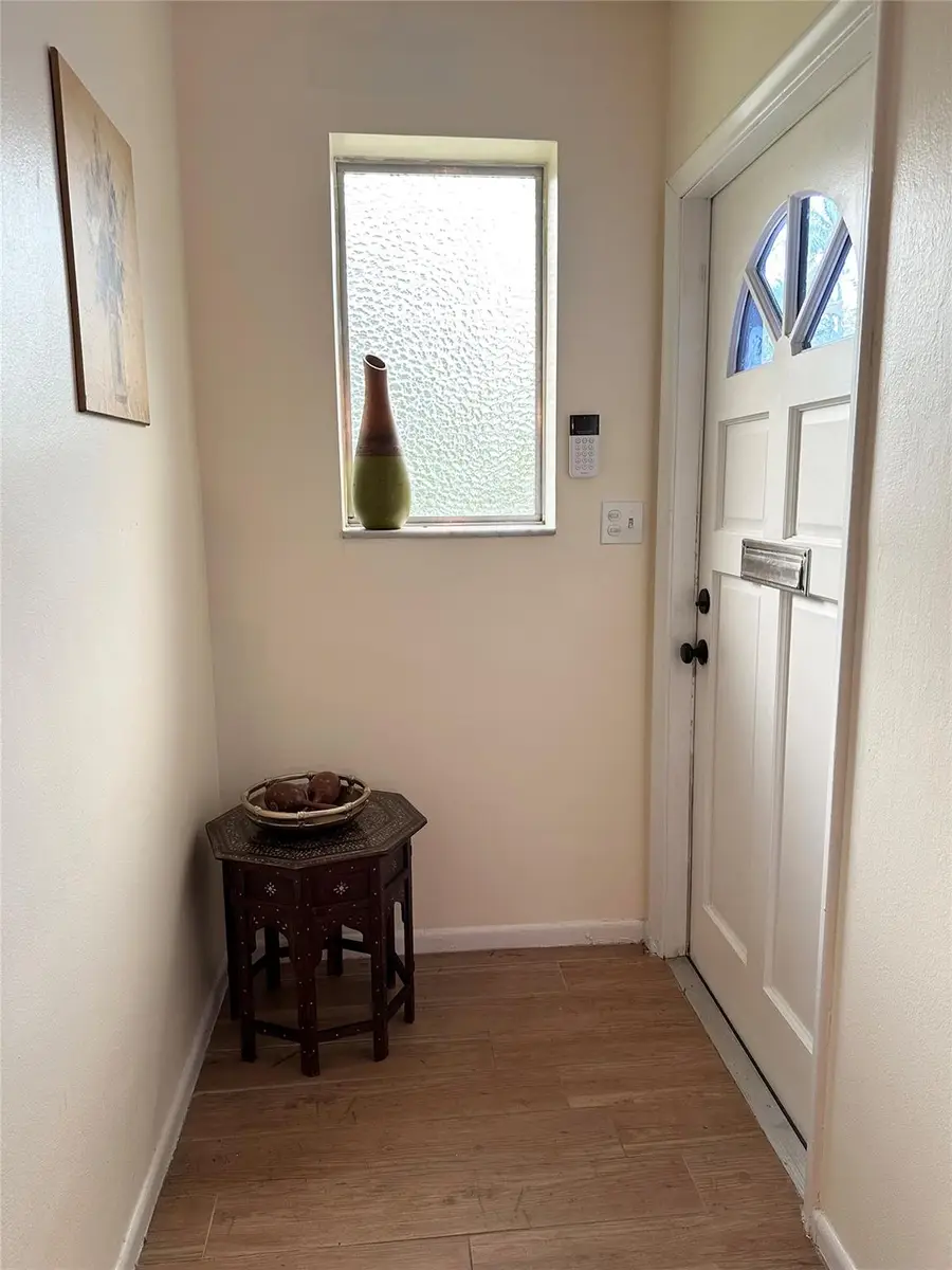 4201 Thomas St, Hollywood, FL 33021 - Image #3