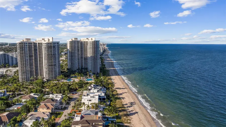 3020 NE 32nd Ave #PH11, Fort Lauderdale, FL 33308 - Image #2