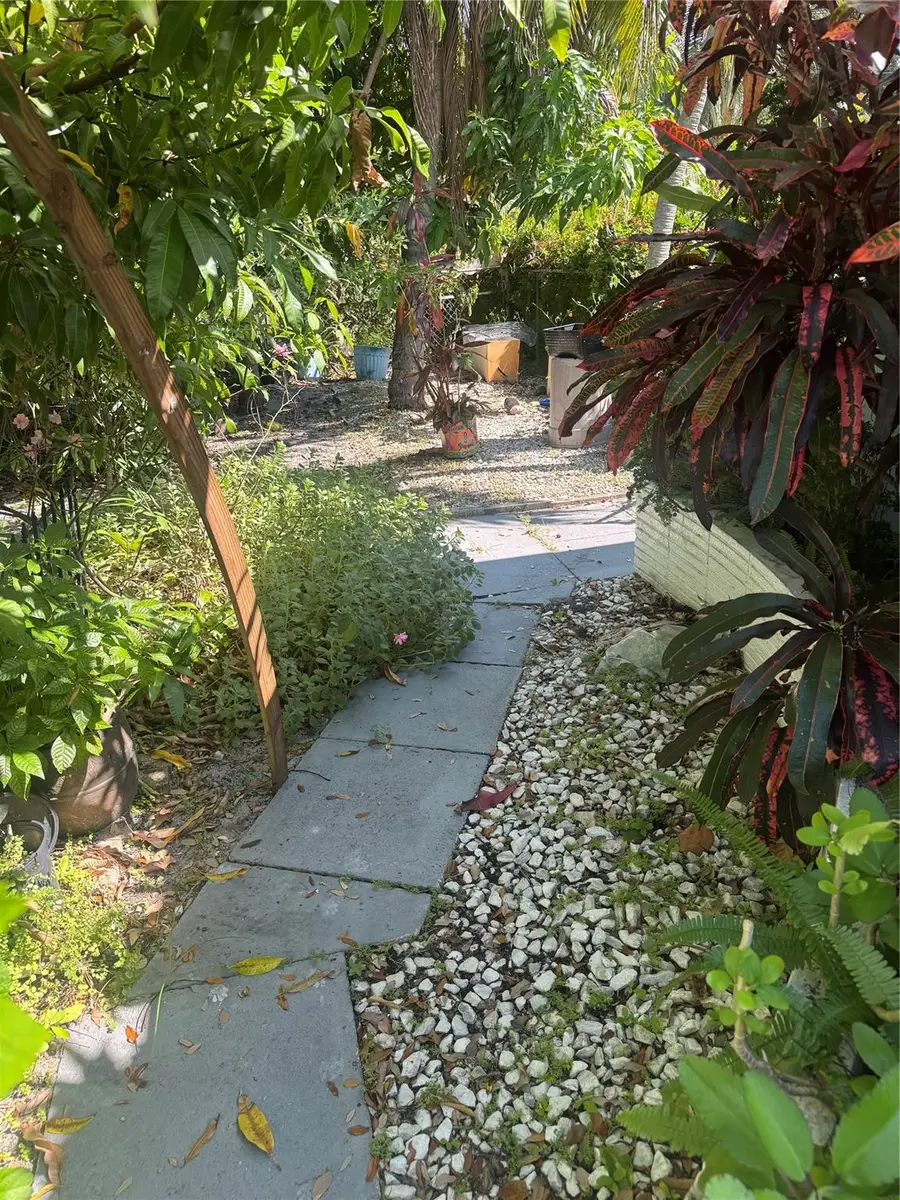 812 S Federal Hwy, Lake Worth Beach, FL 33460 - Image #2