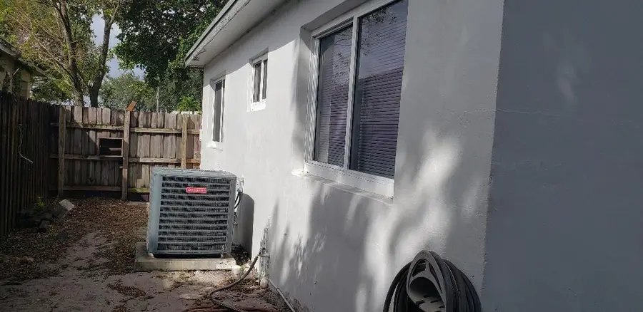 4230 SW 57th Avenue, Davie, FL 33314 - Image #2