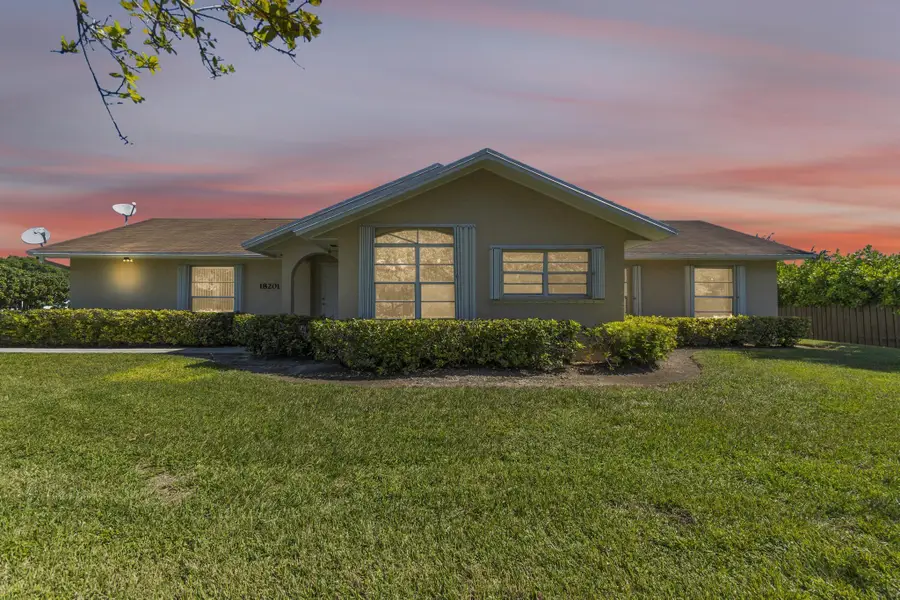 18201 SW 87th Ave, Palmetto Bay, FL 33157 - Image #2