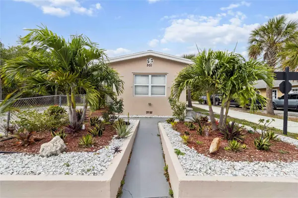 501 S E St, Lake Worth Beach, FL 33460