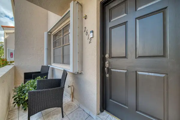 2612 W 54th Pl #Unit 204, Hialeah, FL 33016