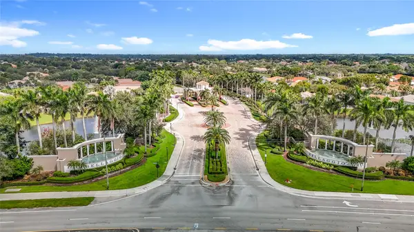 9499 Caserta St, Lake Worth, FL 33467