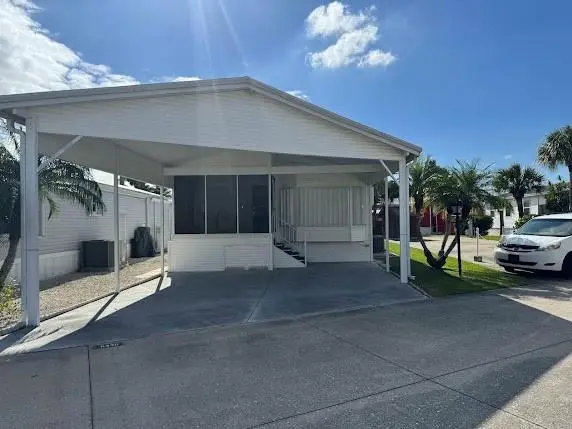 6430 SE 52nd St, Okeechobee, FL 34974