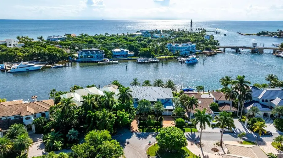 2798 NE 24th St, Lighthouse Point, FL 33064 - Image #2