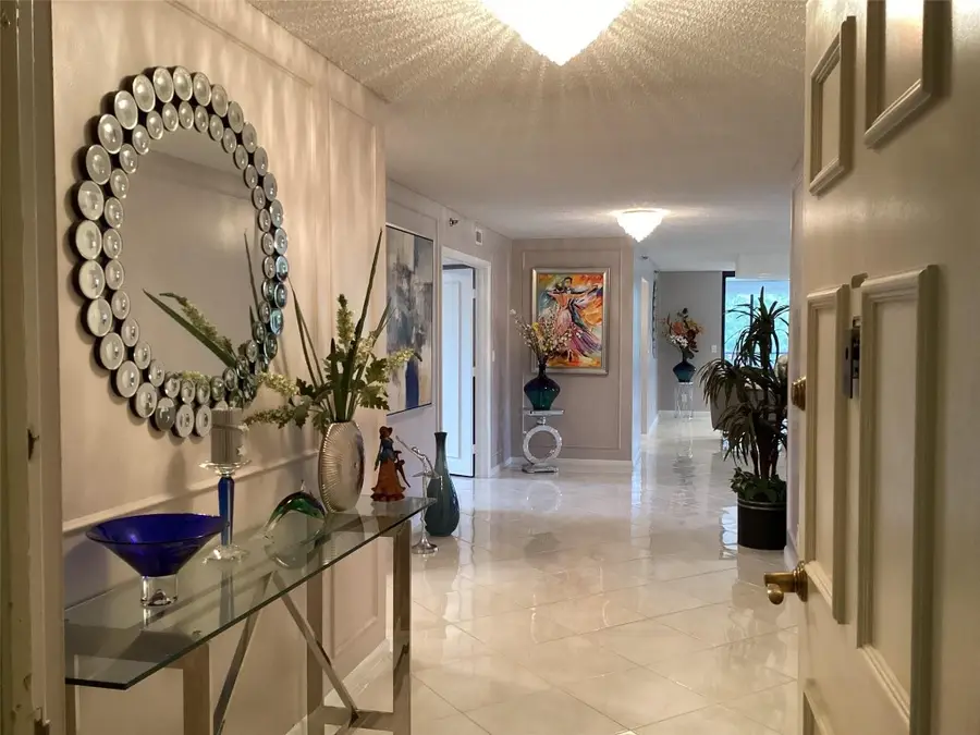 7567 Imperial Drive #201, Boca Raton, FL 33433 - Image #2