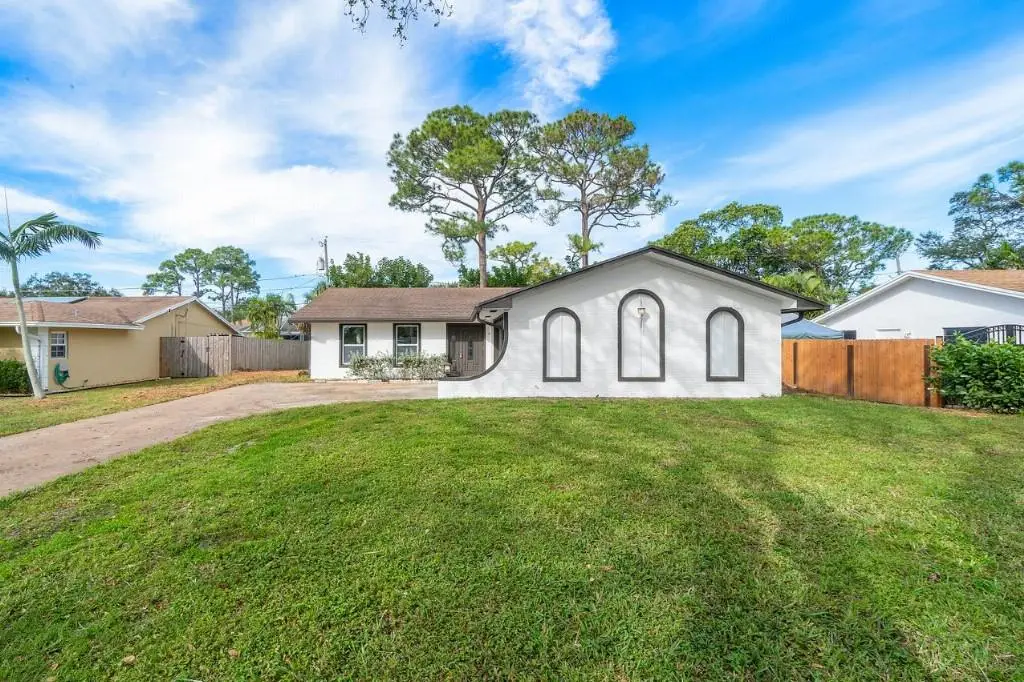 4679 Dolphin Dr, Lake Worth, FL 33463 - Image #1