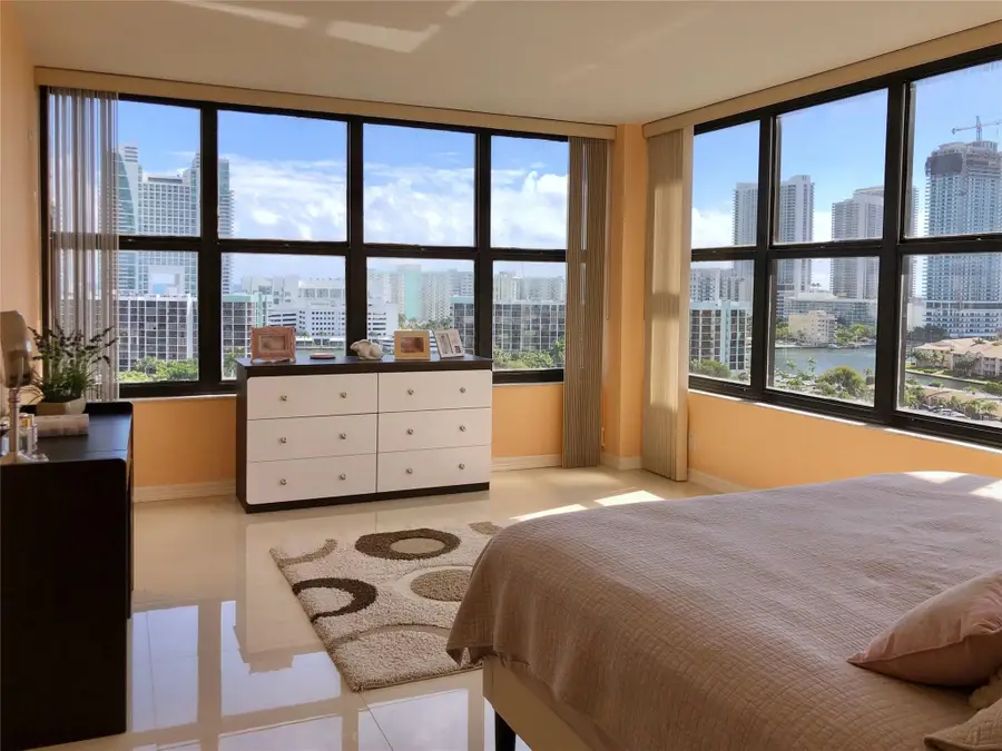 2500 Parkview Drive #1501, Hallandale Beach, FL 33009 - #3