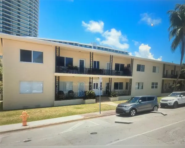 Address Withheld By Seller, Miami Beach, FL 33139