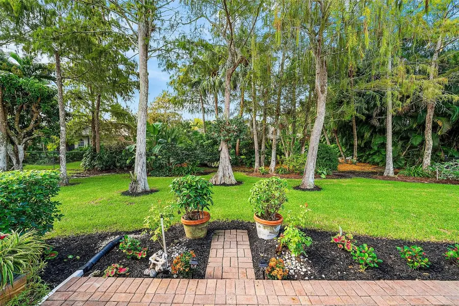 153 Kapok Crescent, Royal Palm Beach, FL 33411 - Image #2