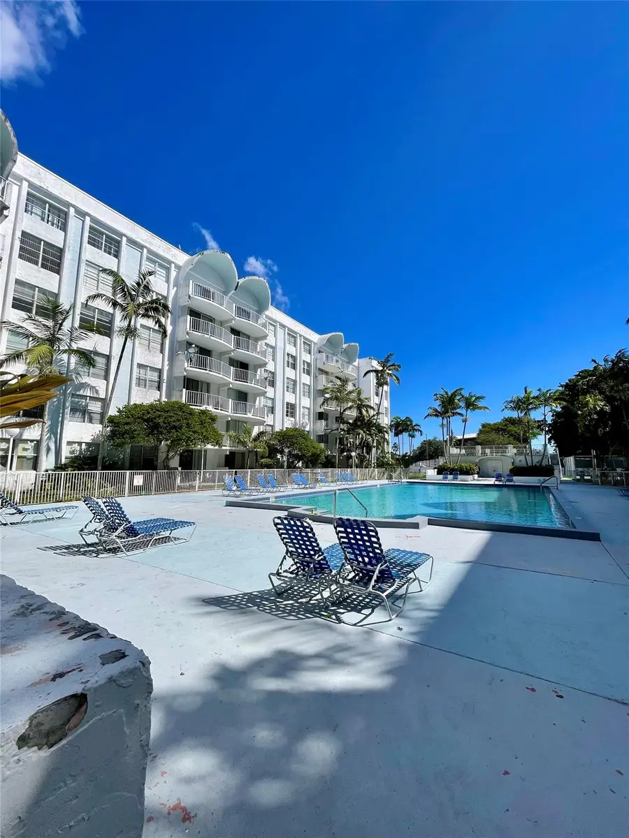 494 NW 165th Street Rd #C108, Miami, FL 33169 - Image #3