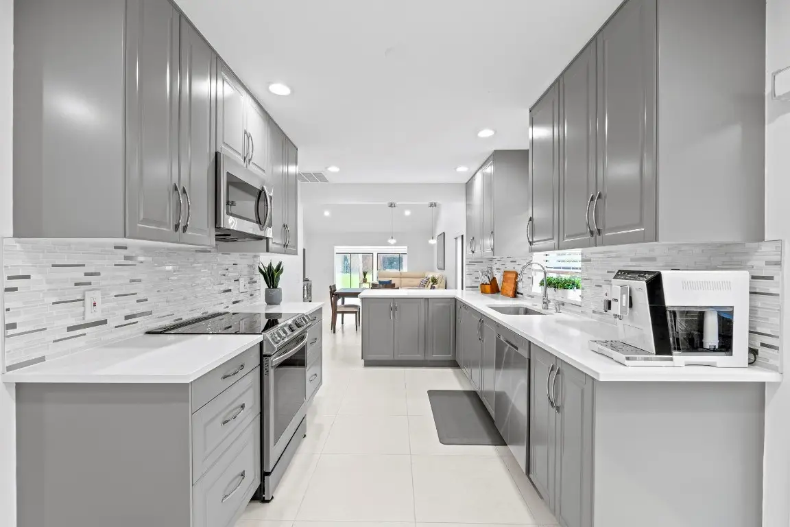 8020 Eastlake Drive, Boca Raton, FL 33433 - Image #1