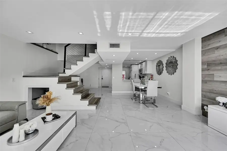 9962 Royal Palm Boulevard #9962, Coral Springs, FL 33065 - Image #3