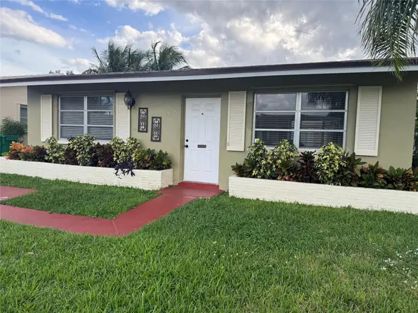 4938 NW 54th Ct, Tamarac, FL 33319