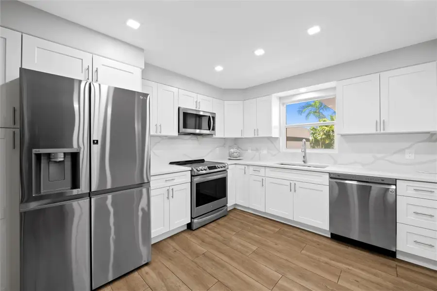 3500 Galt Ocean Dr #109, Fort Lauderdale, FL 33308 - Image #2