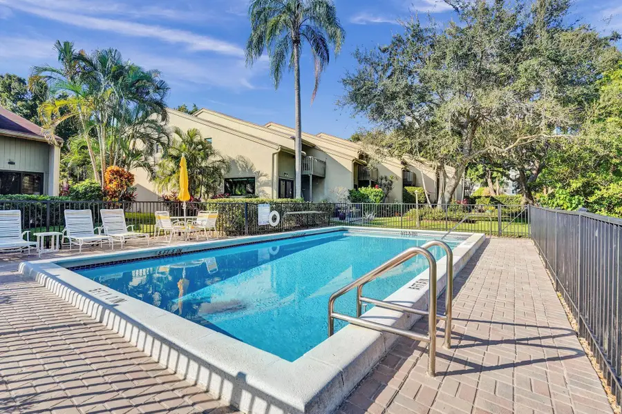 81 NE 17th Ct, Fort Lauderdale, FL 33305 - Image #3