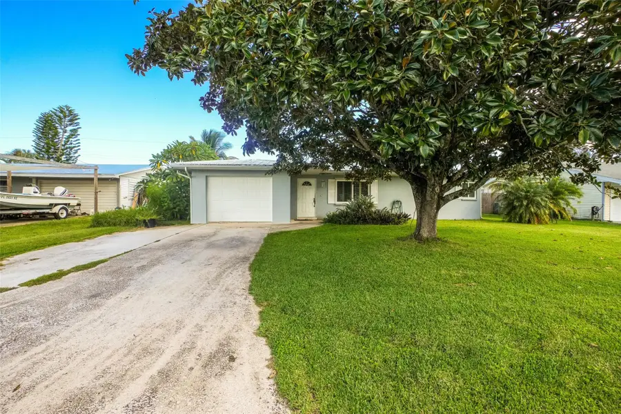 413 Willows Avenue, Port Saint Lucie, FL 34952 - Image #2