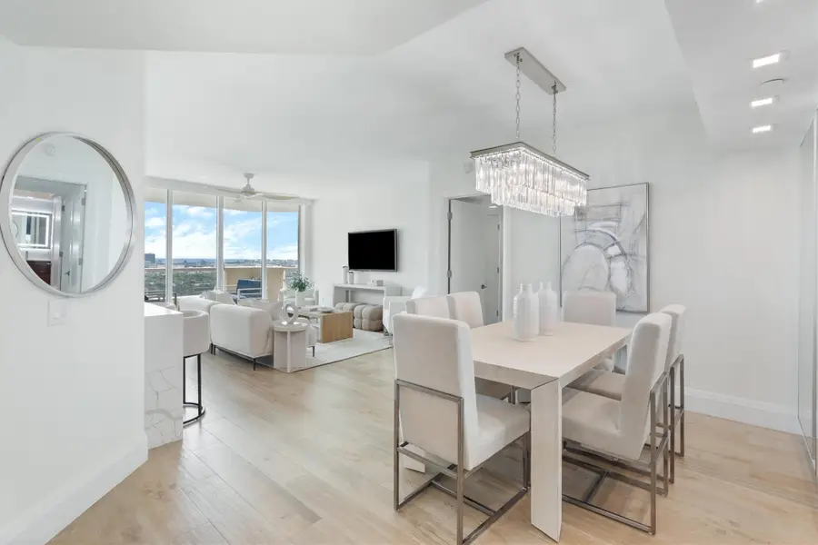 411 N New River Dr #2805, Fort Lauderdale, FL 33301 - Image #3