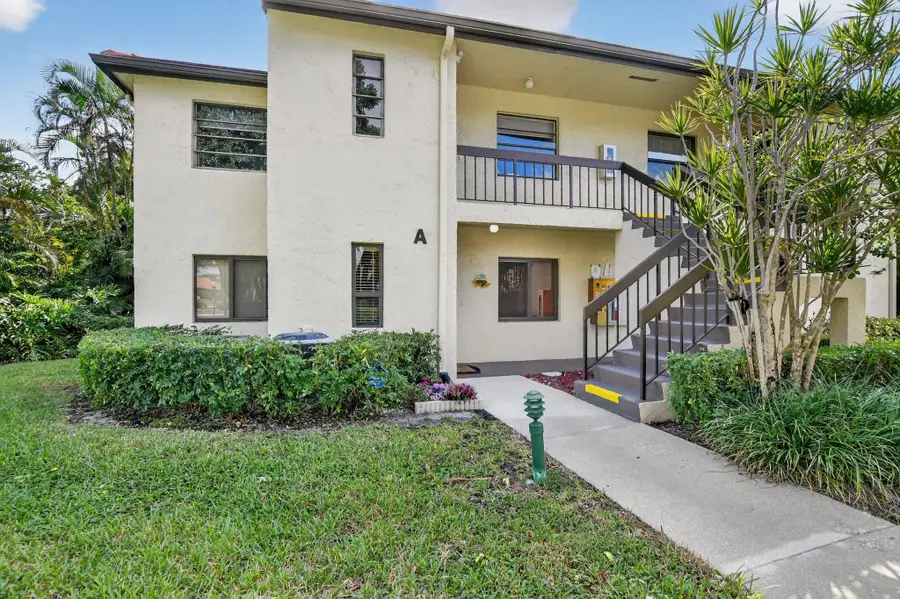 8310 Casa Del Lago #1A, Boca Raton, FL 33433 - Image #2