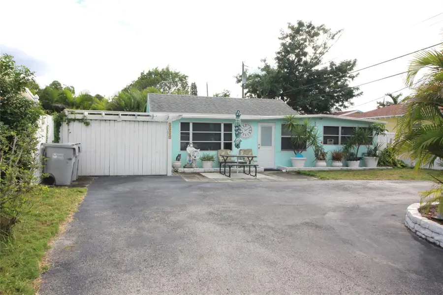 3320 SE 4th St, Pompano Beach, FL 33062 - Image #3