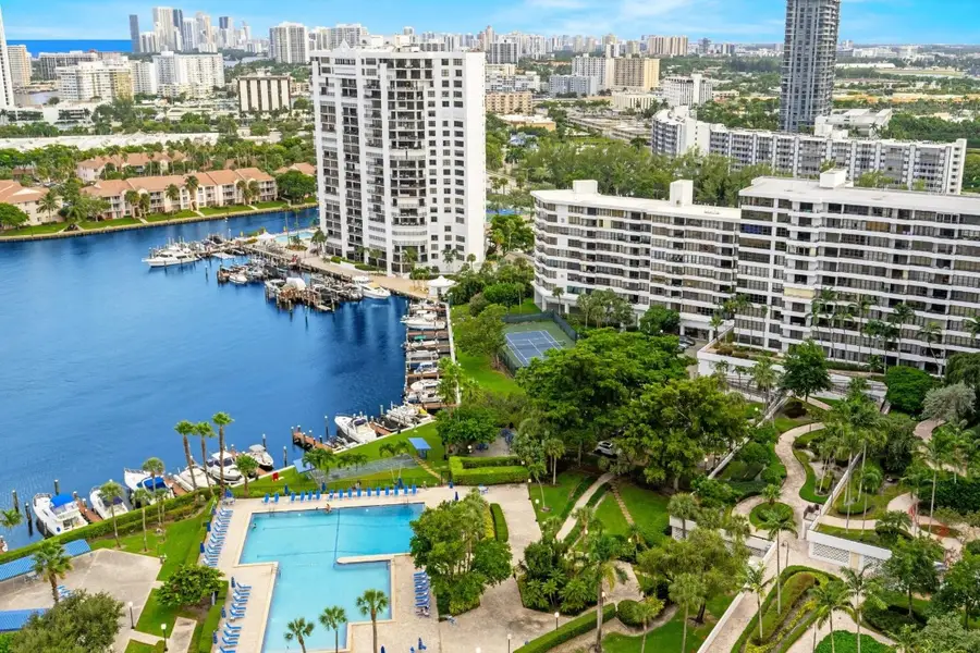 2500 Parkview Drive #2516, Hallandale Beach, FL 33009 - #3