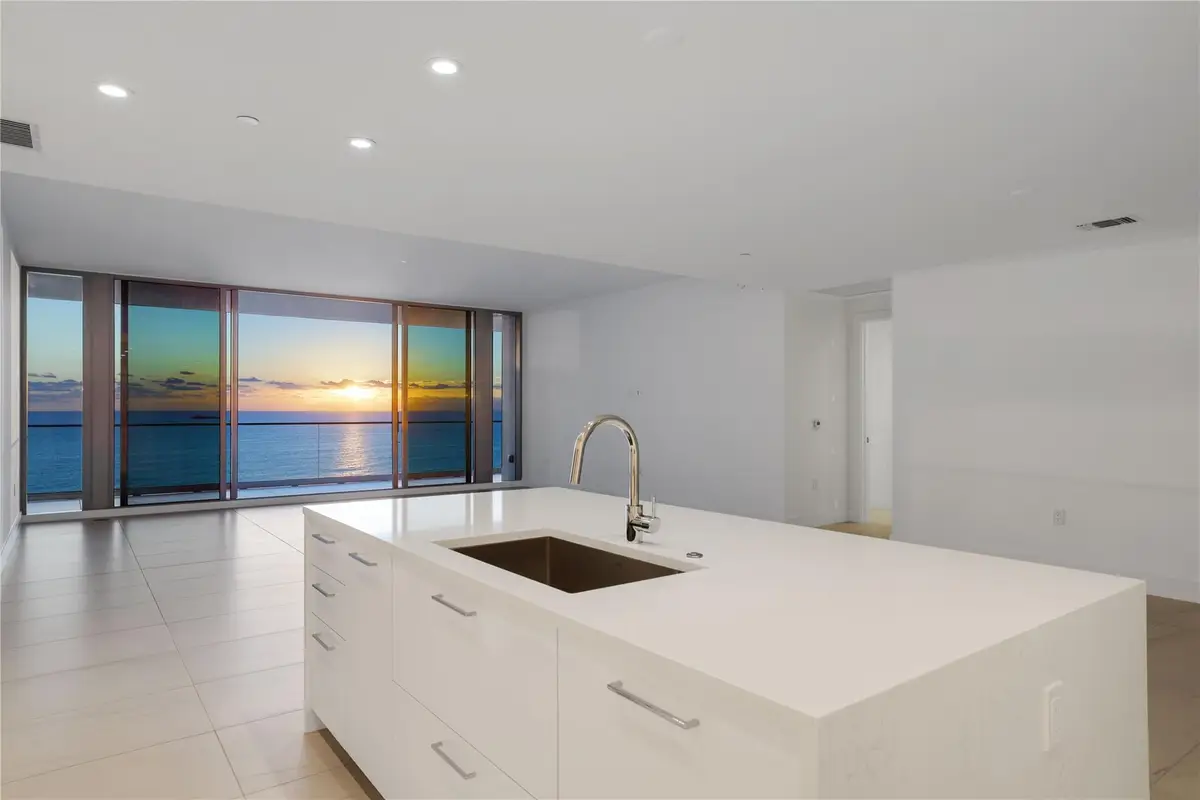 153 N Seabreeze Blvd #1001S, Fort Lauderdale, FL 33304 - Image #1