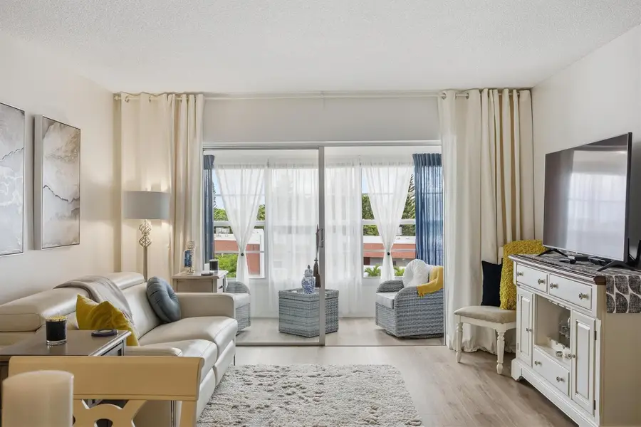 2991 NW 46 Avenue #410, Lauderdale Lakes, FL 33313 - Image #2