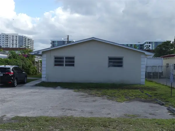 2226 Taylor St, Hollywood, FL 33020