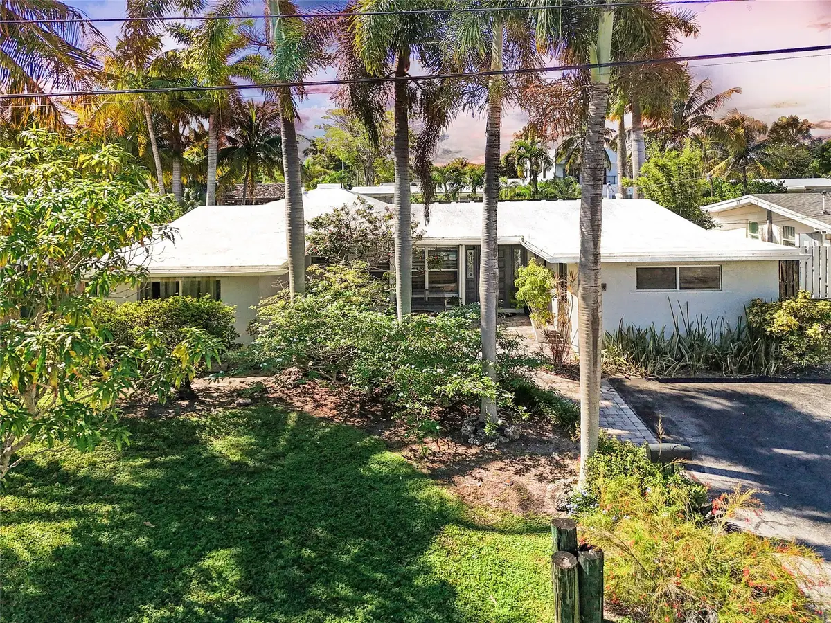 2625 E Gulfstream Ln, Fort Lauderdale, FL 33312 - Image #1