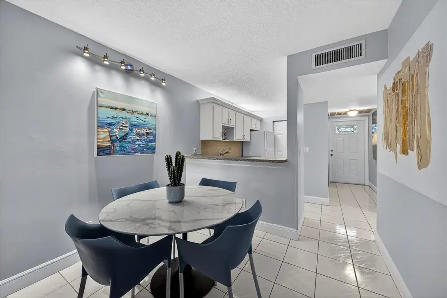 2920 NE 8th Terrace #103, Oakland Park, FL 33334 - Image #3