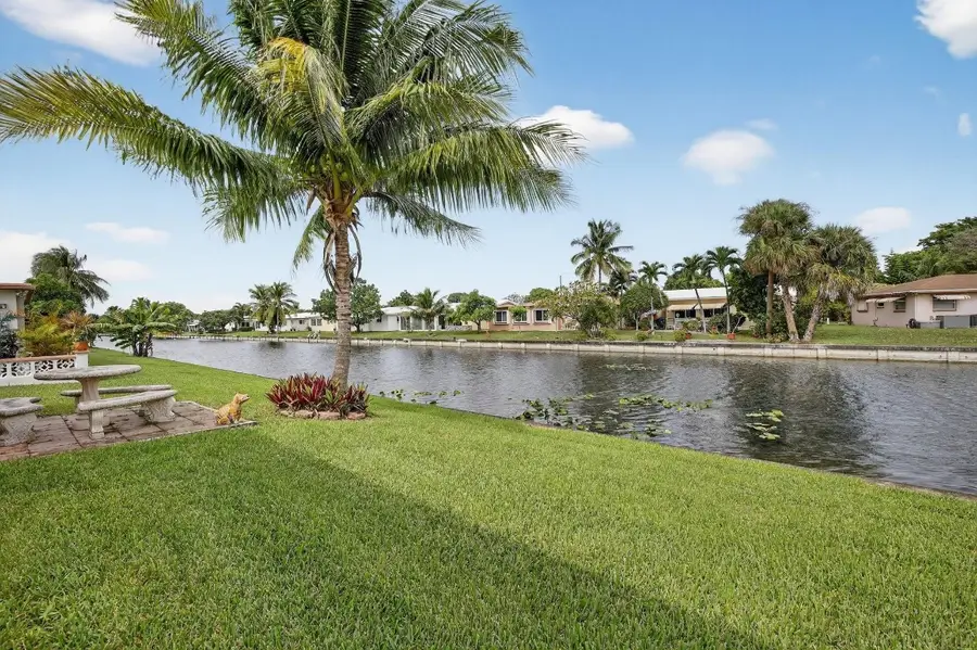 4305 NW 49th Drive, Tamarac, FL 33319 - Image #2
